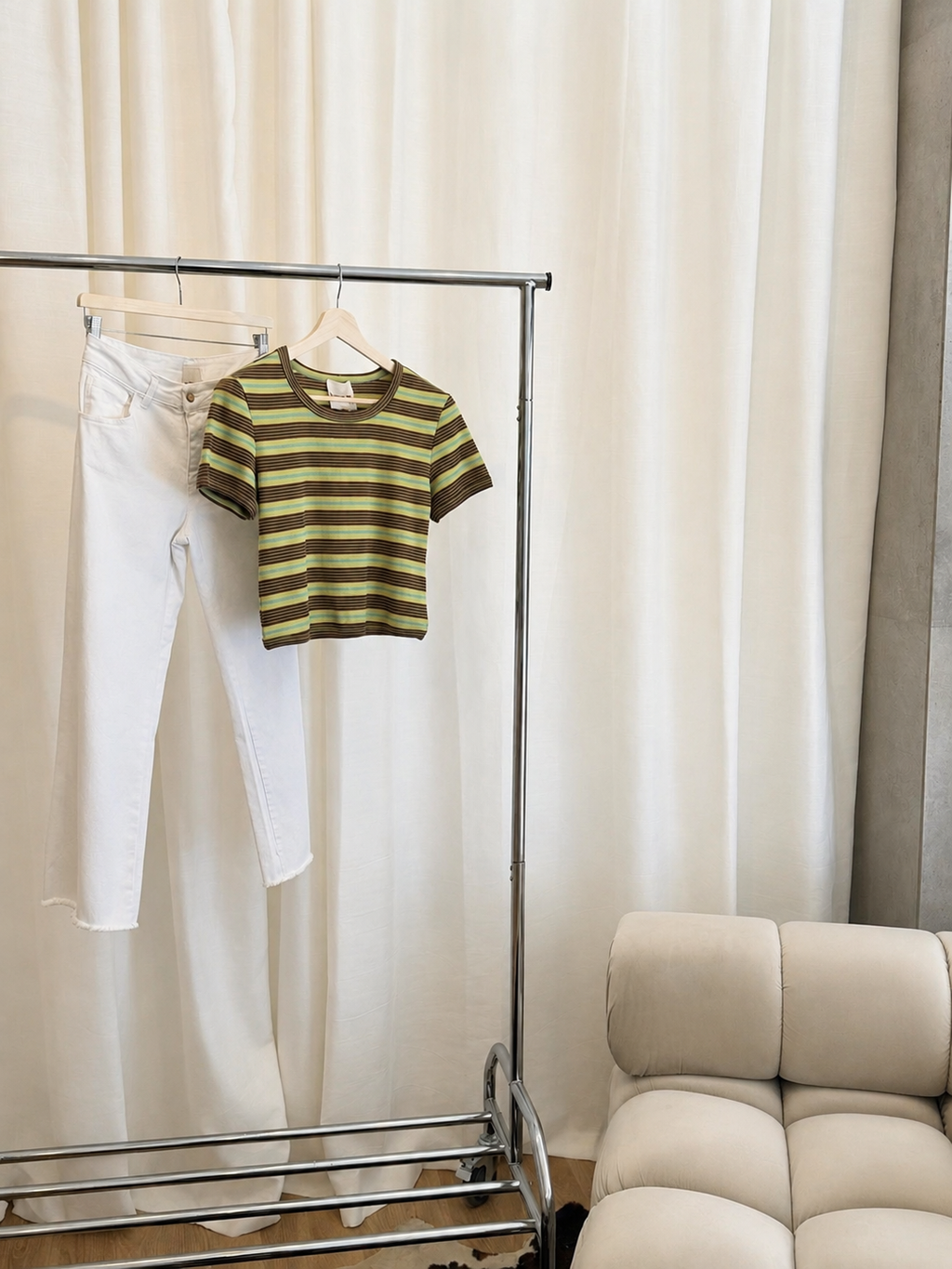 Camiseta de canalé con rayas multicolor verde
